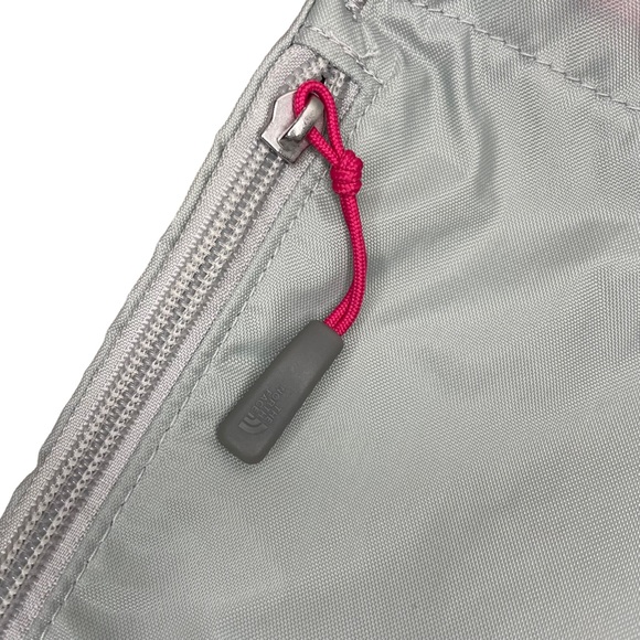 The North Face Sling Backpack - Picture 7 of 16